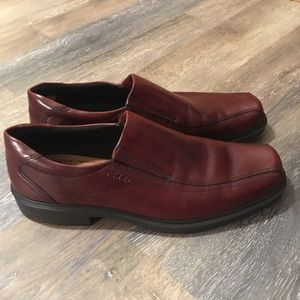 ECCO Helsinki Slip On Dress Shoe